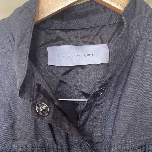 Tahari women’s black long sleeve motorcycle jacket front button collarless - Picture 7 of 12